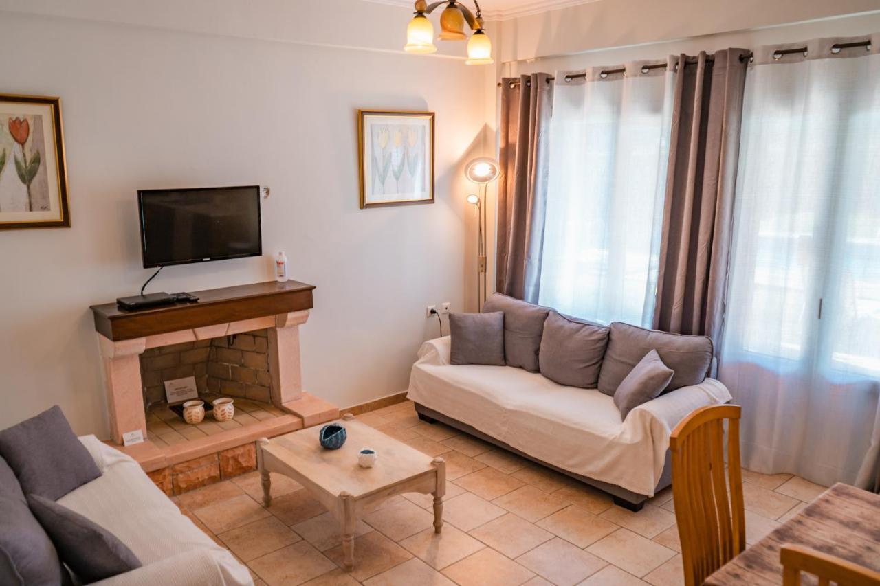 Pyramid City Villas Agios Spyridon  Eksteriør billede